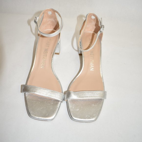 $530 STUART WEITZMAN Nudistcurve Metallic Ankle-Strap Sandals SILVER 8 (D23) - Picture 4 of 8
